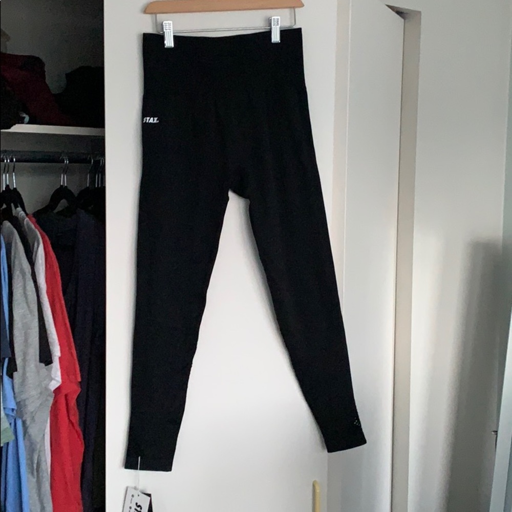 Stax Best Black Leggings